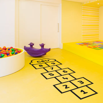 Adesivo Infantil AMARELINHA TRAÇOS